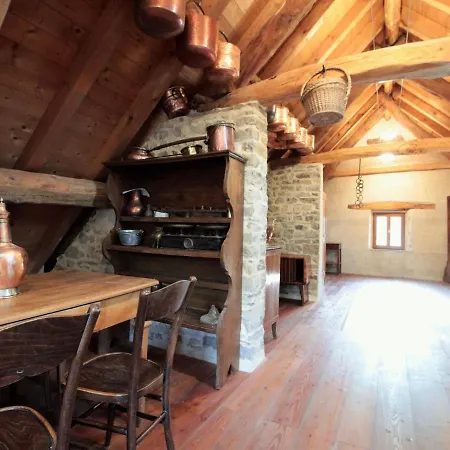Charming Alpine Retreat For 9 Chies d'Alpago